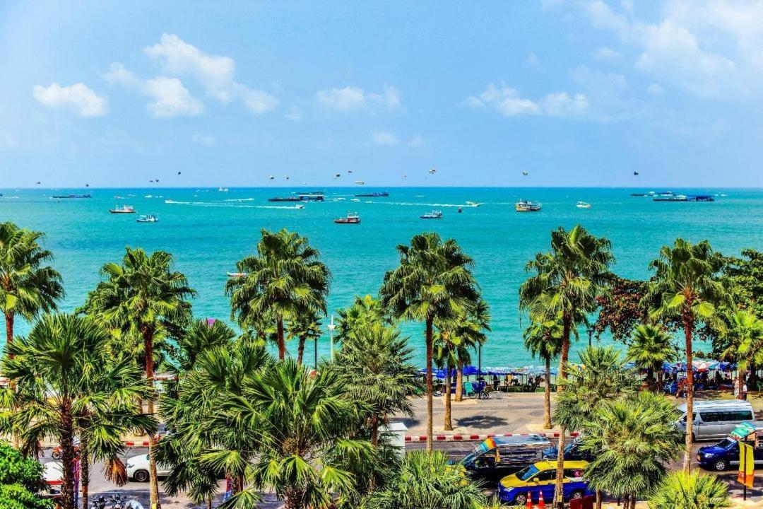 芭提雅fnb Central 无边泳池 Pattaya Extérieur photo