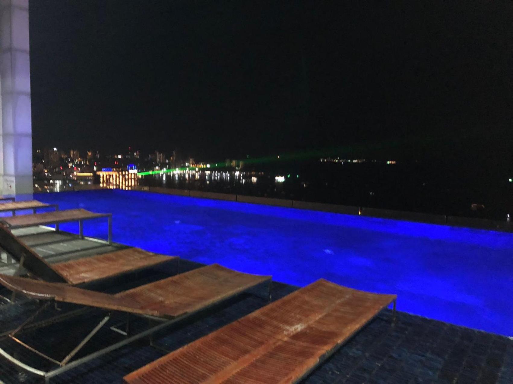 芭提雅fnb Central 无边泳池 Pattaya Extérieur photo